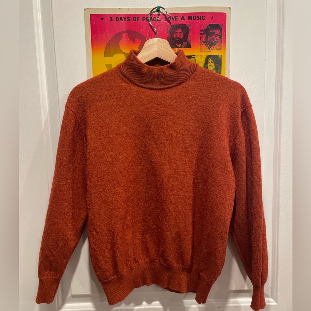 VINTAGE Mens Mock Turtleneck Sweater